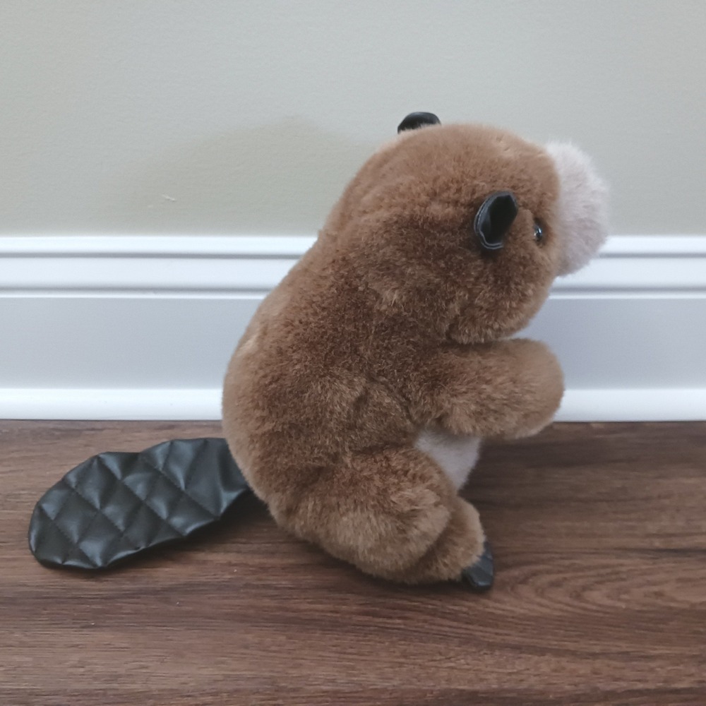 Vintage 1993 Mary Meyer Beaver Plush Brown Stuffed Animal Quilted Tail 10 inch - Picture 4 of 6